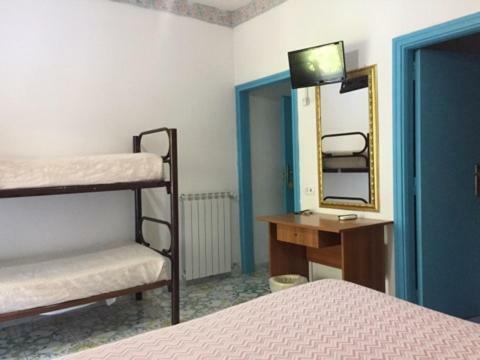 Hotel Cavour Sorrento Dış mekan fotoğraf